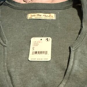 We The Free “Dried Pine” Tee - sz S -NWT